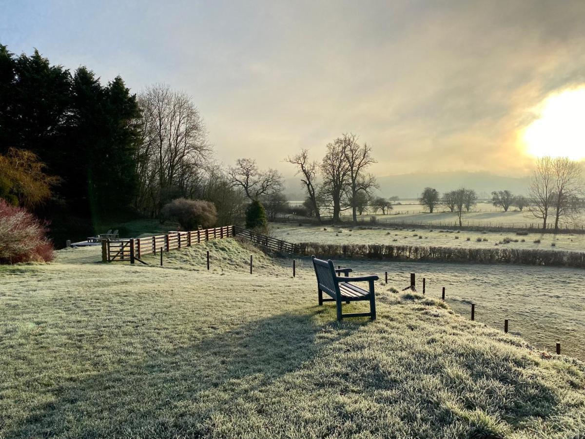 Cwmbach Lodge Luxury B&B Glasbury Buitenkant foto